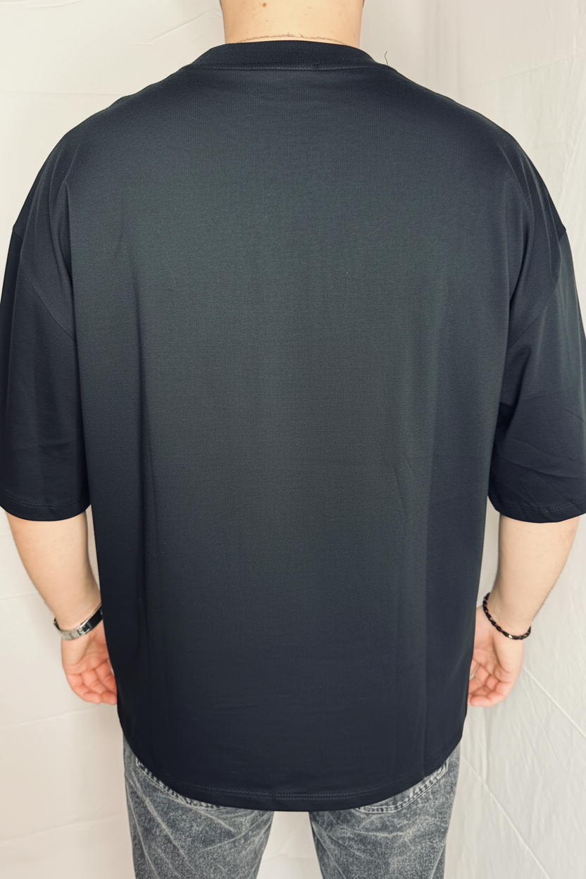 Vista posteriore t-shirt